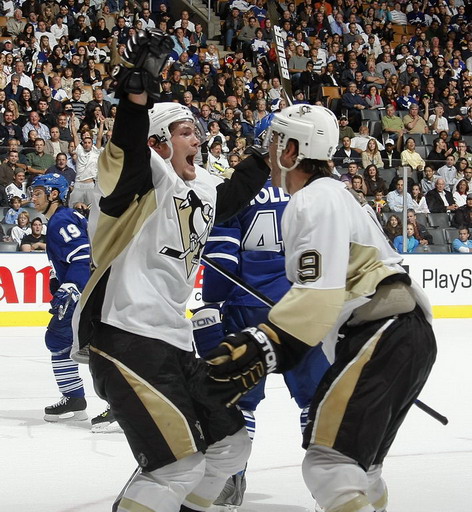 Matt Cooke, Pascal Dupuis