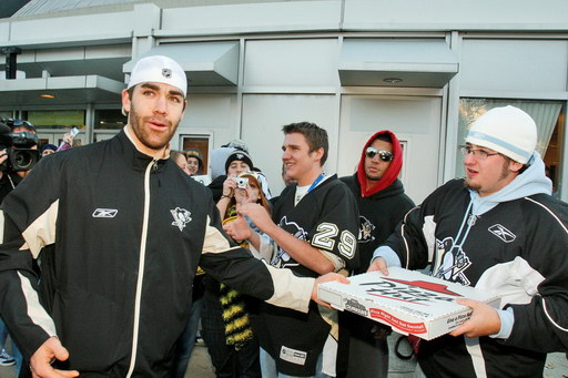 Pascal Dupuis, Fans