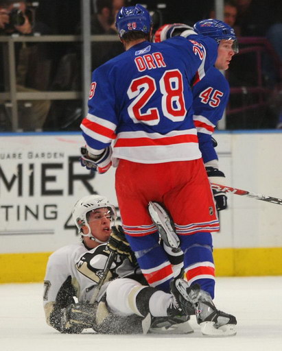 Sidney Crosby, Colton Orr