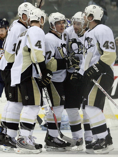 Jordan Staal, Rob Scuderi, Sidney Crosby, Petr Sýkora, Philippe Boucher