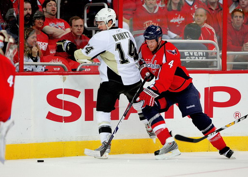 Chris Kunitz, John Erskine