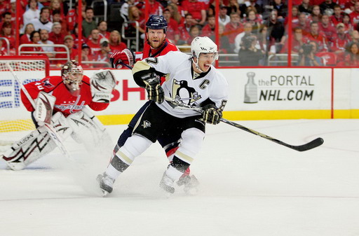 Sidney Crosby, John Erskine, Simeon Varlamov