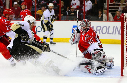 Sidney Crosby, Cam Ward, Joni Pitkanen