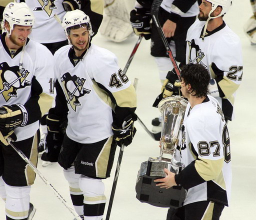 Jordan Staal, Tyler Kennedy, Sidney Crosby, Prince Of Wales Trophy