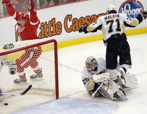 Marc-Andre Fleury, Evgeni Malkin, Valtteri Filppula