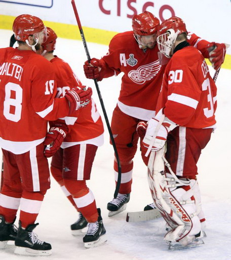 Kirk Maltby, Chris Osgood, Pavel Datsyuk