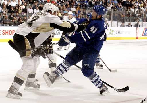 Nikolai Kulemin, Nate Guenin