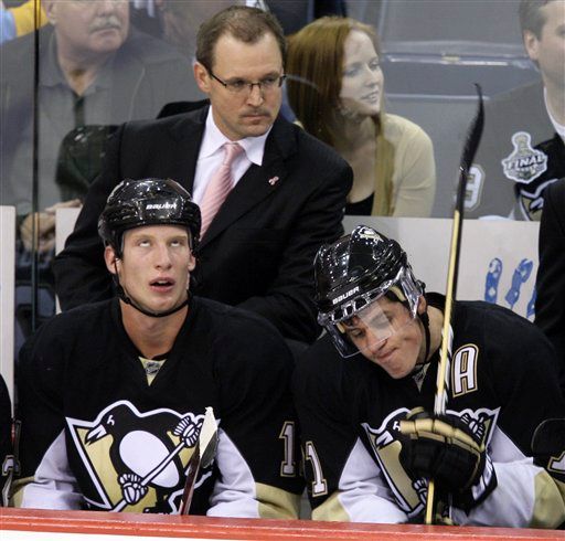 Dan Bylsma, Jordan Staal, Evgeni Malkin