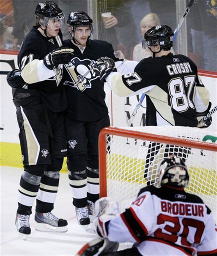 Alex Goligoski, Evgeni Malkin, Sidney Crosby