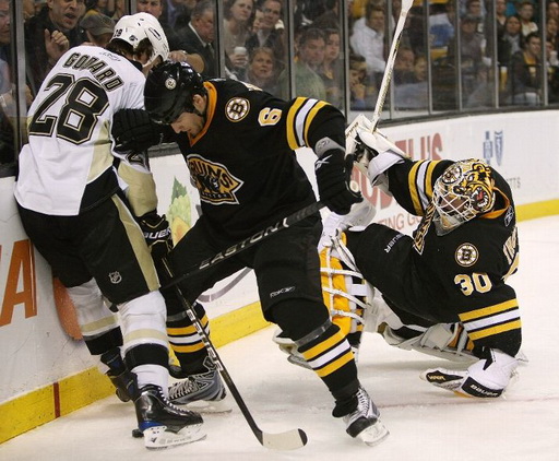 Tim Thomas, Dennis Wideman, Eric Godard