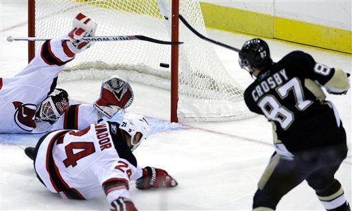 Sidney Crosby, Bryce Salvador