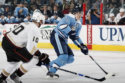 Evgeni Malkin, Corey Perry