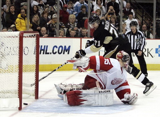 Evgeni Malkin, Jimmy Howard