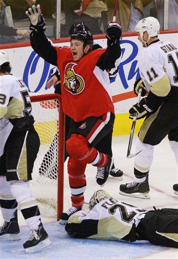 Chris Neil, Marc-Andre Fleury