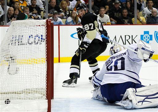 Jonas Gustavsson, Sidney Crosby