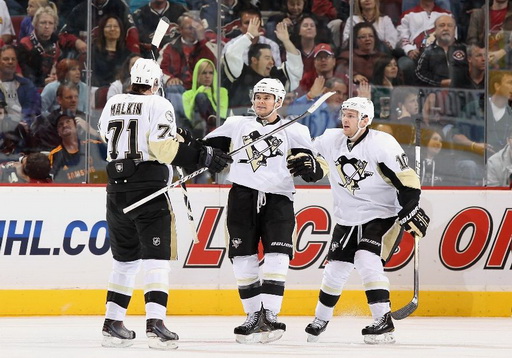 Mark Letestu, Evgeni Malkin, Chris Kunitz
