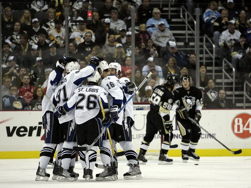 Steven Stamkos, Martin St. Louis, Teddy Purcell, Ryan Malone