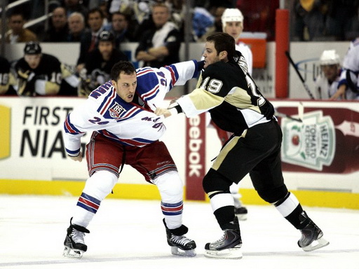 Ryan Callahan, Mike Comrie