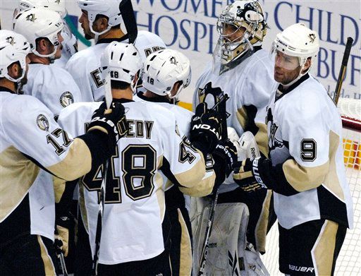 Marc-Andre Fleury, Pascal Dupuis, Tyler Kennedy