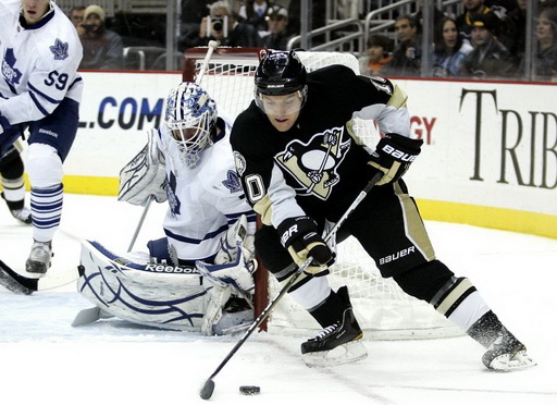 Mark Letestu, Jonas Gustavsson