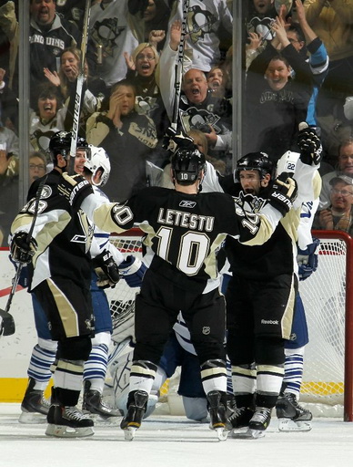 Mark Letestu, Tyler Kennedy, Chris Conner