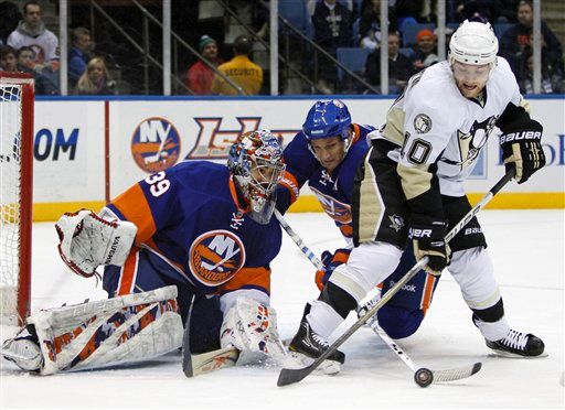 Rick DiPietro, Mark Eaton, Mark Letestu