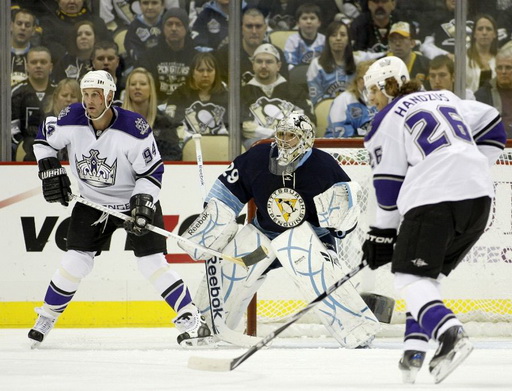 Ryan Smyth, Marc-Andre Fleury, Michal Handyuš