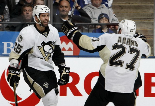 Maxime Talbot, Craig Adams