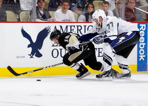 Chris Conner, Victor Hedman