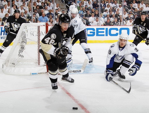 Tyler Kennedy, Mike Lundin