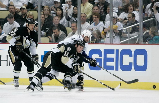 Alexei Kovalev, Nate Thompson, Jordan Staal