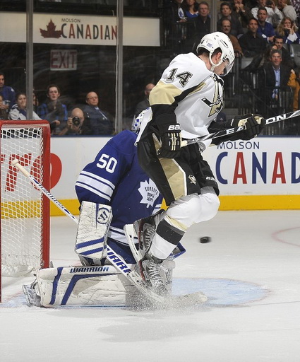 Chris Kunitz, Jonas Gustavsson