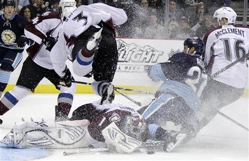 Ryan O'Byrne, Semyon Varlamov, Craig Adams