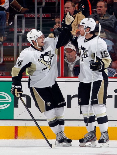 Chris Kunitz, James Neal