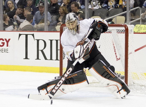 Jonas Hiller