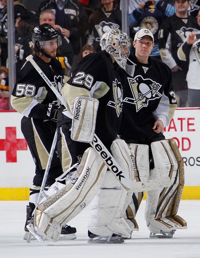 Kristopher Letang, Marc-Andre Fleury, Brad Thiessen