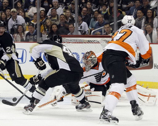 Tyler Kennedy, Maxime Talbot, Sergei Bobrovsky