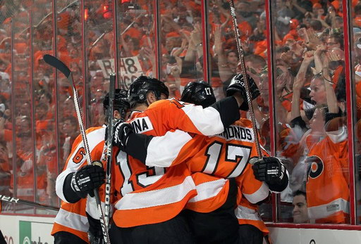 Pavel Kubina, Wayne Simmonds