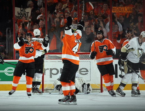 Daniel Briere, Kimmo Timonen, Scott Hartnell