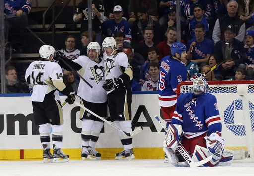 Chris Kunitz, Pascal Dupuis, Evgeni Malkin, Dan Girardi, Henrik Lundqvist