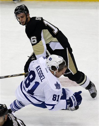 Phil Kessel, Brandon Sutter