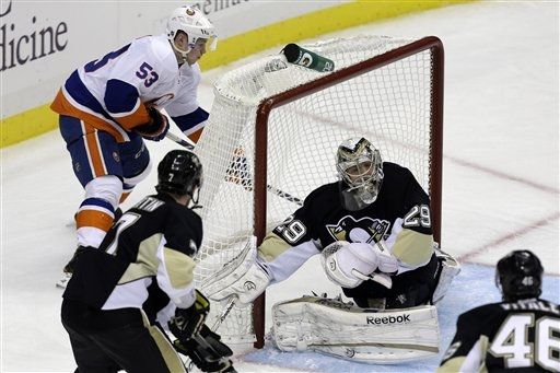 Casey Cizikas, Marc-Andre Fleury