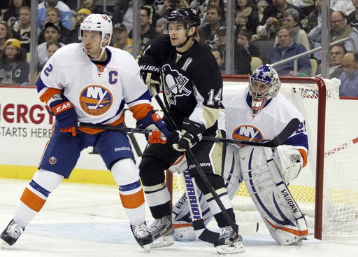 Mark Streit, Chris Kunitz, Evgeni Nabokov