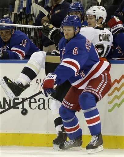 Matt Cooke, Anton Stralman