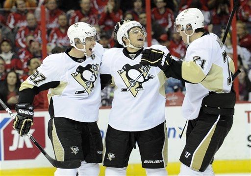 Sidney Crosby, Chris Kunitz, Evgeni Malkin