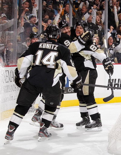 Chris Kunitz, Pascal Dupuis, Sidney Crosby