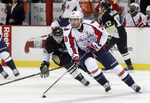 Brandon Sutter, Troy Brouwer