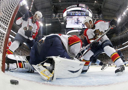 Jacob Markstrom, Chris Kunitz