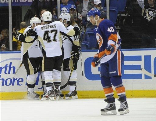 Craig Adams, Simon Despres, Tanner Glass, Michael Grabner