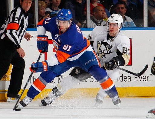 John Tavares, Sidney Crosby